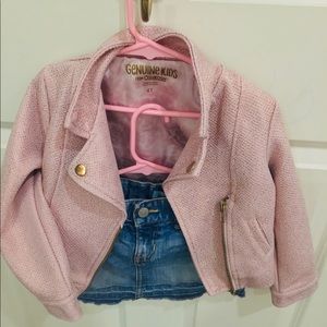 Chaqueta y falda para niñas